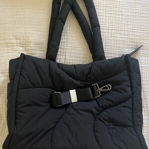 Thirty Years drift tote